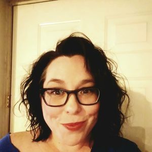 Meet your Posher, Ambra